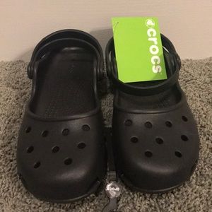 NWT Woman’s size 6 Black Crocs.